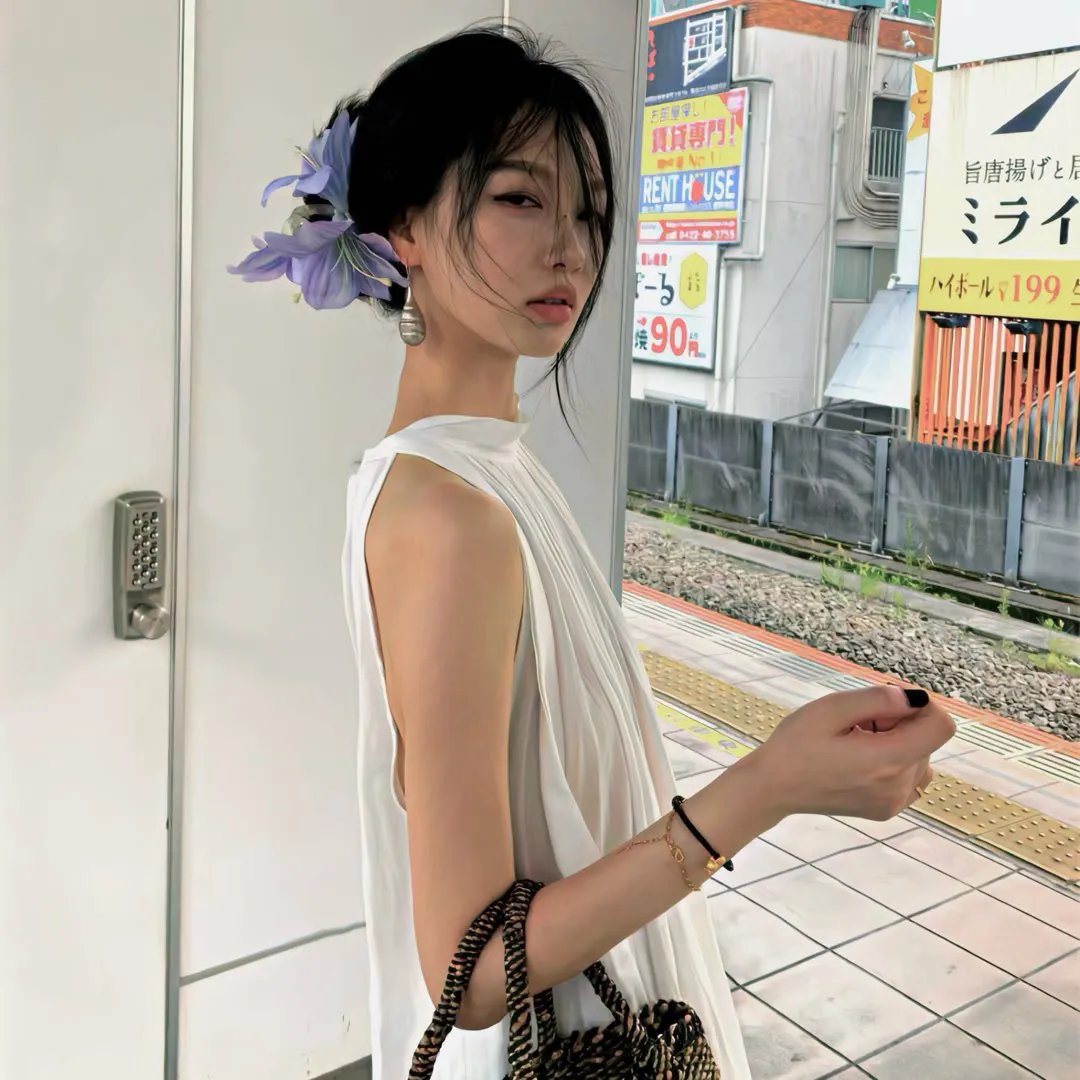 群蛇出洞